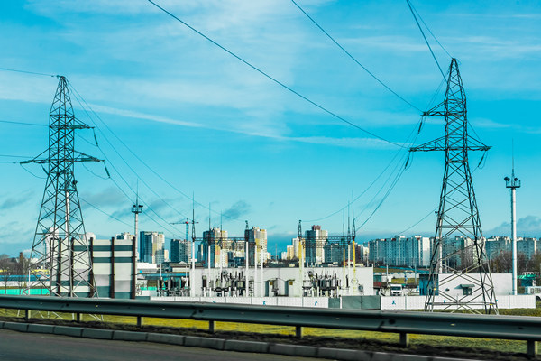 电气行业年度经营计划咨询公司哪家好，高低压设备产能怎优化？