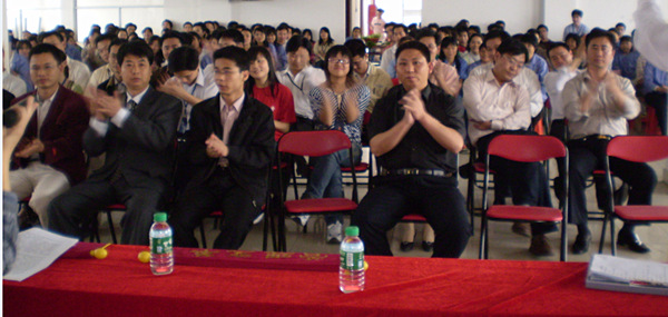 2012年7月18日，舜龙管理升级誓师大会召开